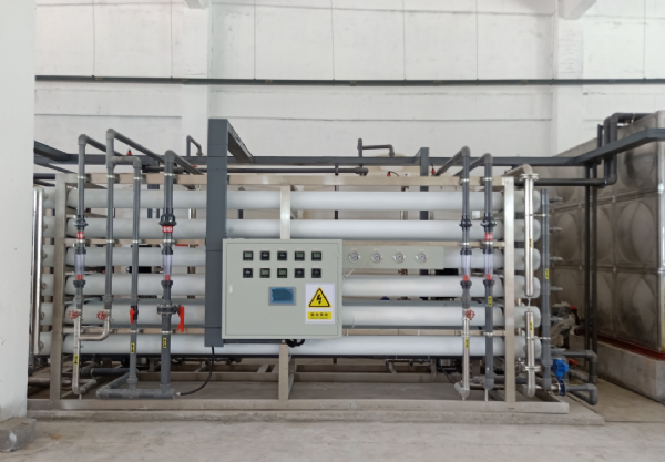 濰坊紡織30T反滲透設備安裝完成